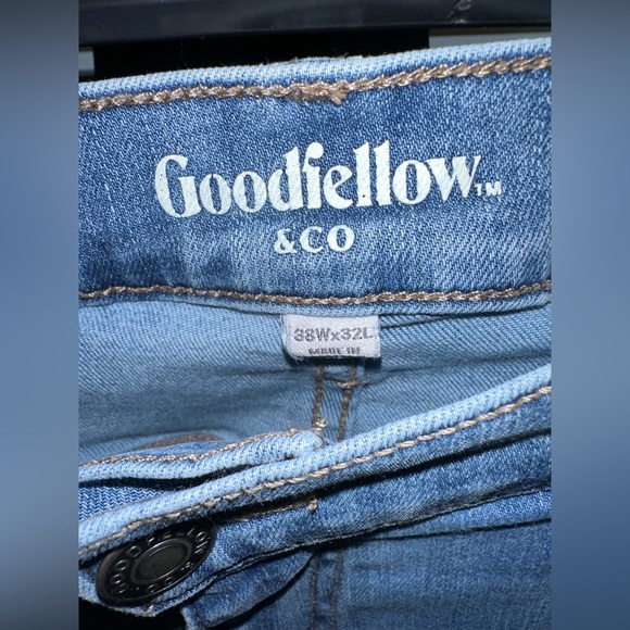 Gently Used Men’s Goodfellow Jeans Size 38/32 - Picture 4 of 7